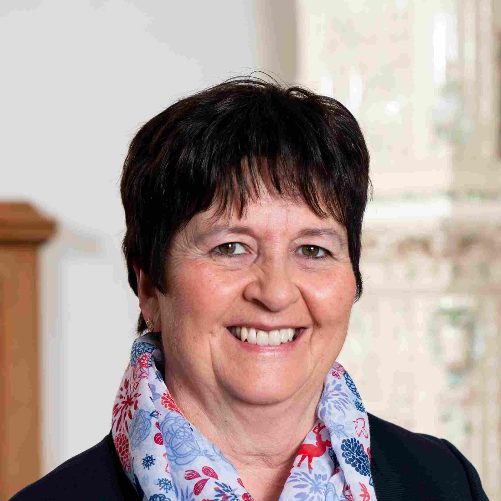 Profilbild von Monika Heinz